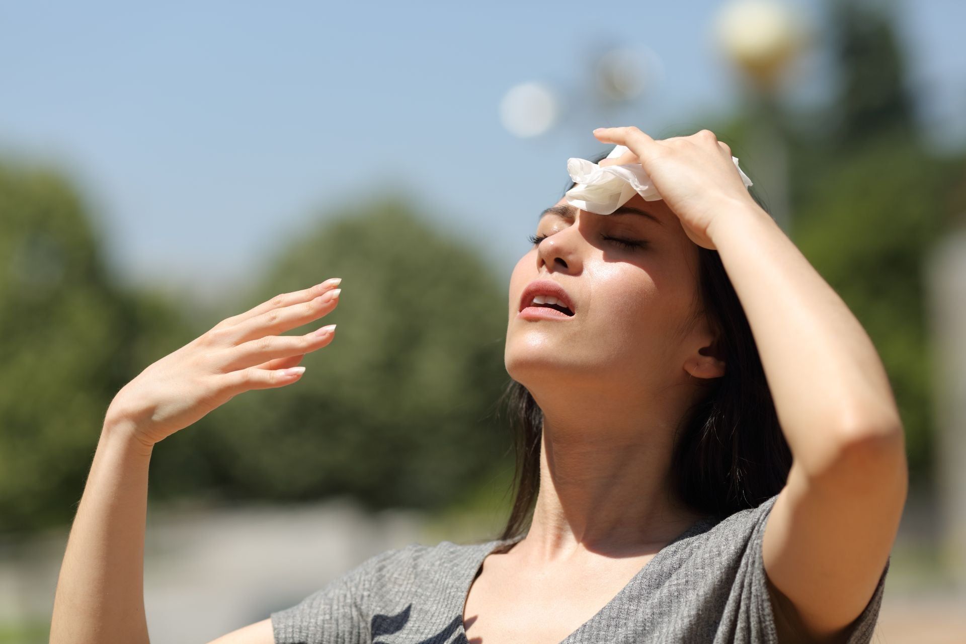 Paura dell'estate: perchè ansia e panico peggiorano in questo periodo?