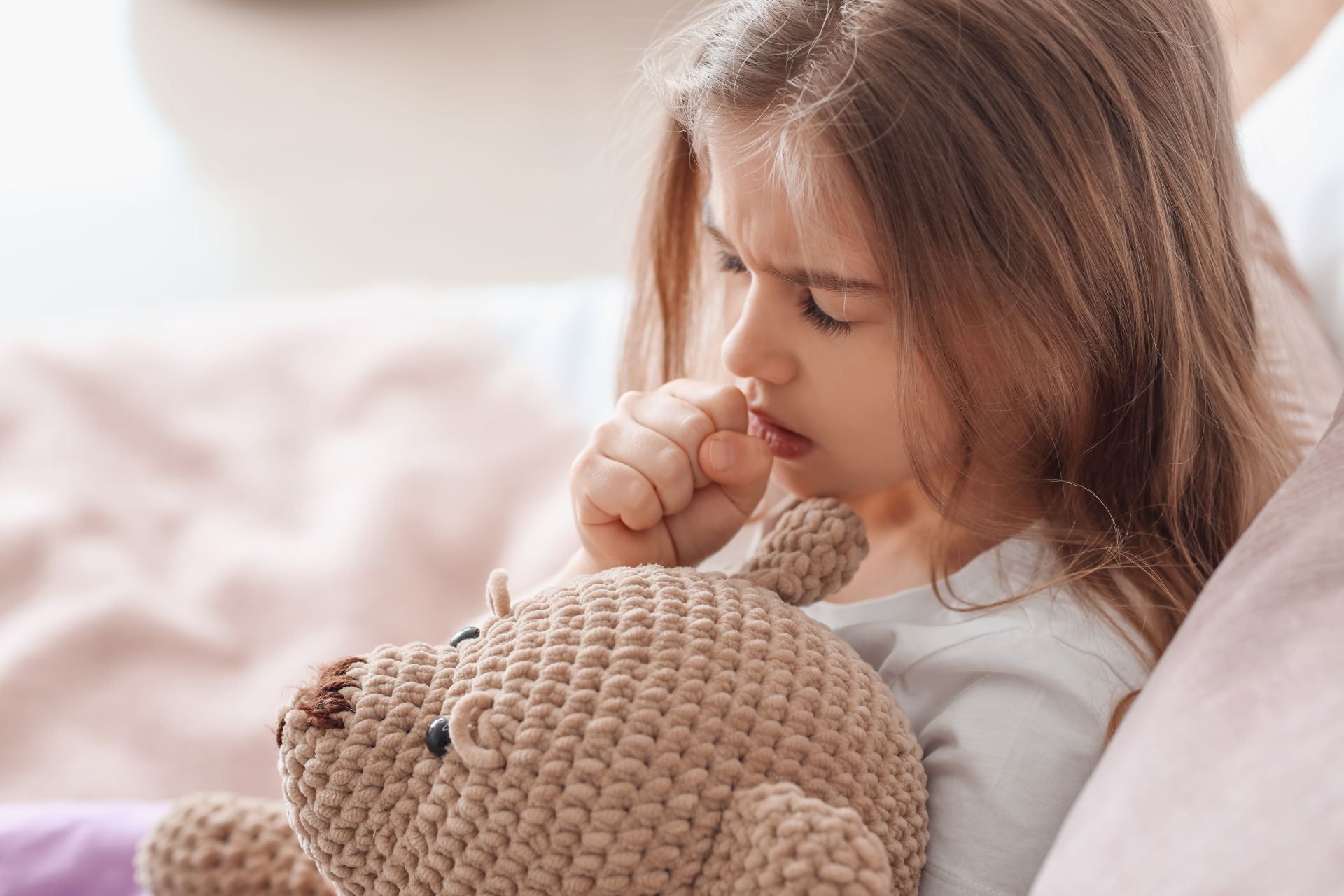 Prevenire e curare la tosse nei bambini: una guida completa