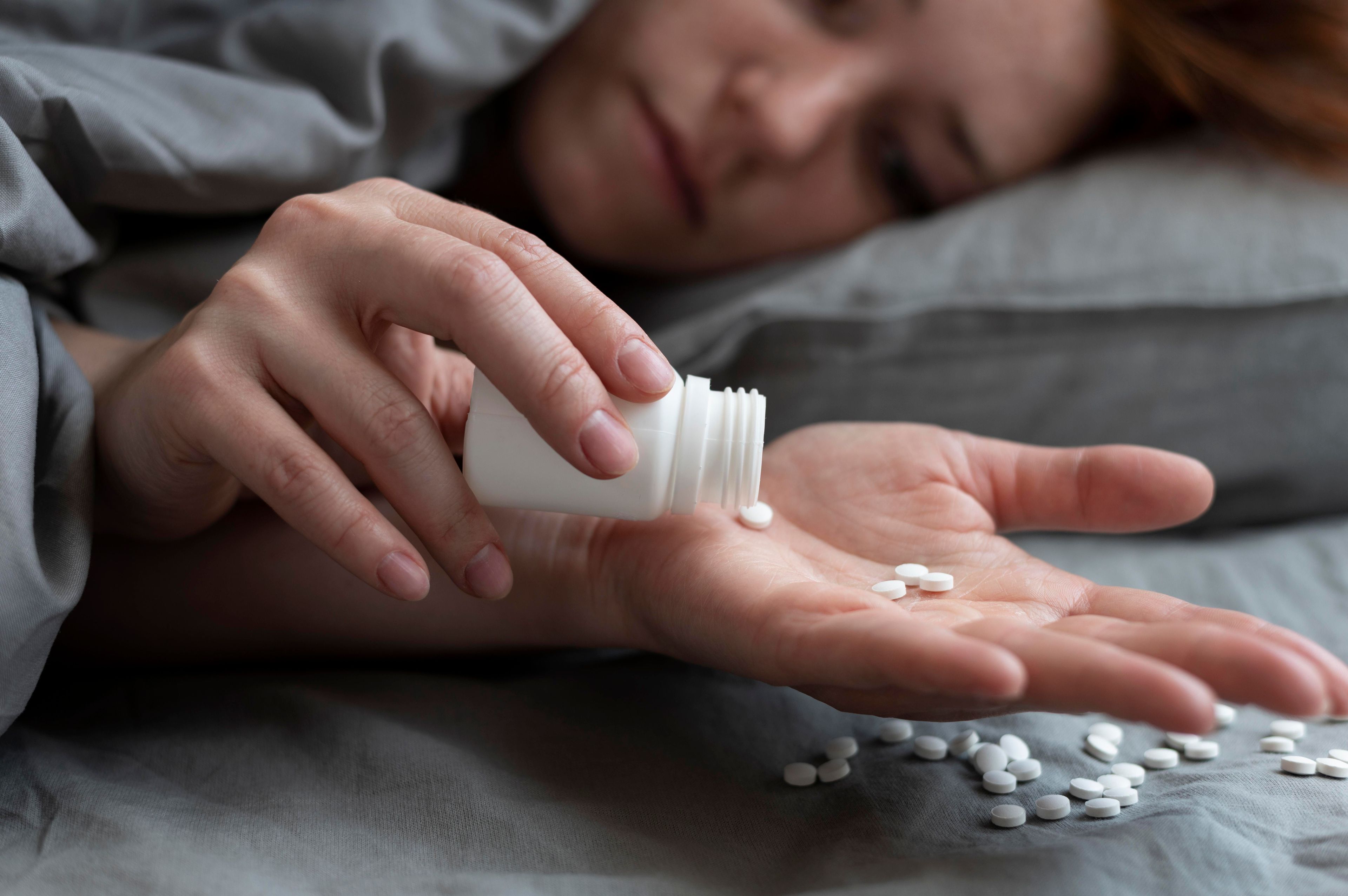 Ibuprofene o paracetamolo: quale scegliere, differenze, usi e precauzioni per adulti, bambini e gravidanza