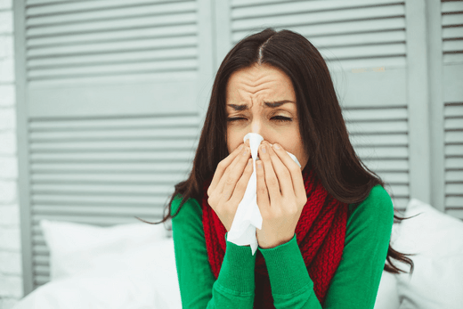 Catarro persistente: cause, diagnosi e rimedi