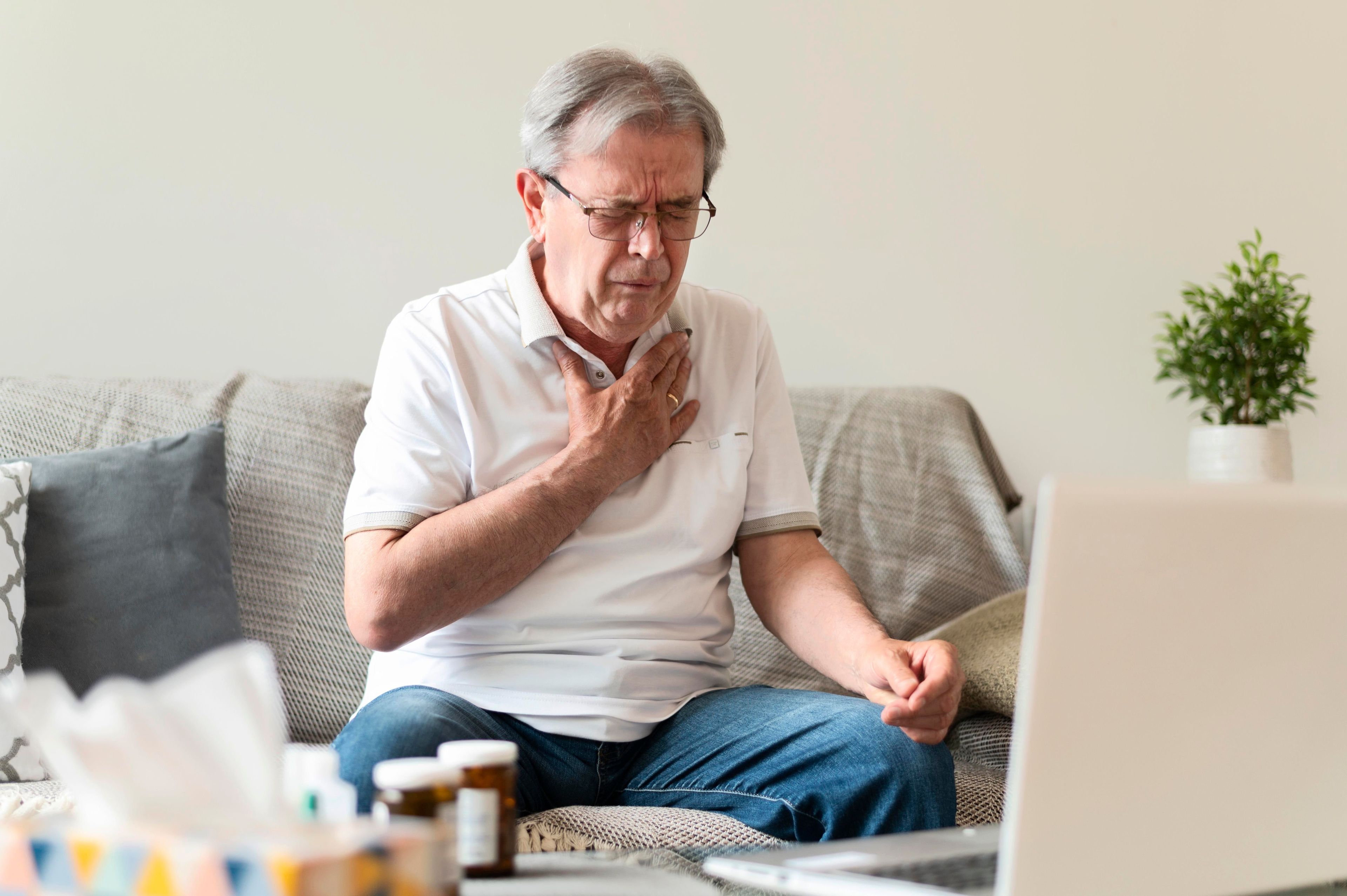 Infarto del miocardio: i sintomi, le cause e il trattamento